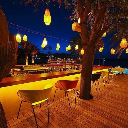 Flamm Hotel Golturkbuku