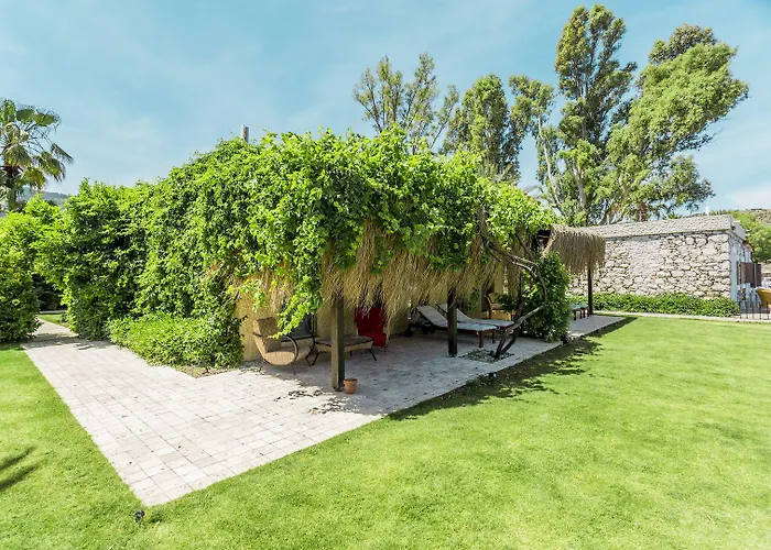 Flamm Ξενοδοχείο 3*