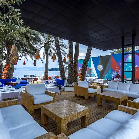 Flamm Hotel 3*